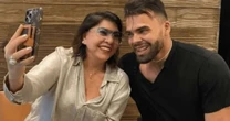 Roberta Miranda fala sobre o namoro com segurança 44 anos mais novo: 'Acho ele um gato!'