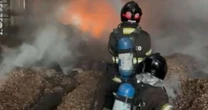 Explosão e incêndio em fábrica no interior de SP deixam um morto e doze feridos