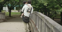 Por que divórcios separam pais e filhos no Japão e como uma lei pode mudar esse cenário