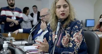 Homem é condenado a 12 anos e nove meses de prisão por ameaçar deputadas de morte e estupro