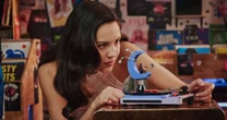 Olivia Rodrigo e LEGO: quando o merchandising ajuda a construir um universo