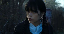 "Eu fui muito infeliz": Jenna Ortega desabafa sobre a pressão da fama após o sucesso de Wandinha