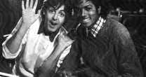 Há 40 anos, Michael Jackson comprou catálogo dos Beatles e amizade com Paul chegou ao fim; relembre