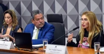 Crise à vista? Consultora espiritual revela futuro de Virginia Fonseca: 'Prejudicada'