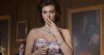 Quarteto Fantástico: Você não se lembra, mas Vanessa Kirby foi premiada por uma das melhores séries da Netflix há quase 5 anos