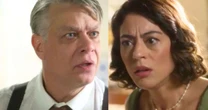 O que acontece com Juliano no fim de 'Garota do Momento'? Praticamente irreconhecível, terrível vilão 'perde a cabeça' com Clarice