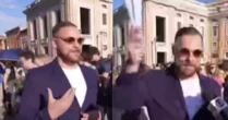 Homem é flagrado 'batendo' leque em meio ao conclave no Vaticano; veja vídeo