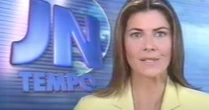 LEMBRA DELA? Ex-garota do tempo do 'Jornal Nacional' surpreende ao lado do filho de 32 anos