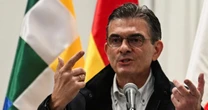Rodrigo Paz descarta renúncia e promulga lei que regulamenta estado de exceção na Bolívia