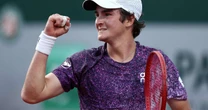 Famosos reagem à vitória de João Fonseca sob Djokovic, um dos maiores tenistas do mundo
