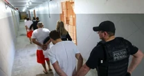 Presos tomam galeria após falha de segurança na Cadeia Pública de Porto Alegre