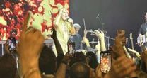 Em turnê europeia, Ney Matogrosso revisita cinco décadas de palco e anuncia disco com músicas de Angela Ro Ro