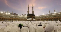 Peregrinos muçulmanos devem enfrentar calor intenso na visita anual a Meca e autoridades sauditas pedem cautela