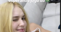 Após receber buquê misterioso, Virginia acompanha jogo da Seleção Brasileira pela TV