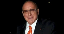 Clive Davis, um dos maiores nomes da indústria musical mundial, morre aos 94 anos