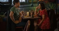 "O diabo está nos detalhes": O motivo inusitado que fez diretora de Mensagens para Isabelle paralisar as gravações do novo romance número 1 da Netflix