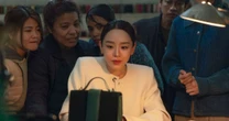 Sou especialista em doramas e recomendo essa nova e maravilhosa série da Netflix: tem apenas 8 episódios e é baseada em um fato real muito impactante