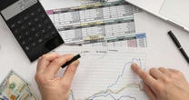 Tarifaço desafia empresas brasileiras a se reinventarem