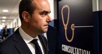 Novo primeiro-ministro da França descarta reduzir feriados e promete reforço na Saúde