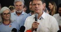Tarcísio tem 45% de avaliação positiva no governo de São Paulo, diz Datafolha