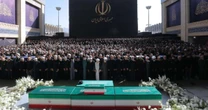Líderes do Irã participam de oração em homenagem a Ali Khamenei, sem a presença do novo guia supremo