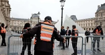 Louvre calcula prejuízo de 88 milhões com roubo, sem incluir valor histórico das joias