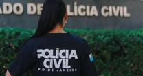 Mulher é presa no RJ por integrar quadrilha que aplicava golpe da "Cesta Básica"