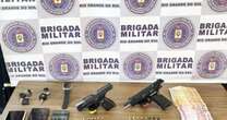 Brigada Militar realiza prisões e apreende menores com armas e veículo com placa clonada no bairro Santa Tereza