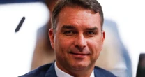 Flávio Bolsonaro não assinou três das cinco CPIs sobre o Master que poderia apoiar