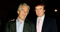 A suposta carta de Trump a Epstein, com desenho de corpo de mulher, divulgada por parlamentares dos EUA