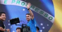 Flávio Bolsonaro diz que há corrupção de 'amigos de Lula junto a Vorcaro': 'Votos voltarão para mim'