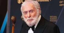 Dick Van Dyke está próximo de completar 100 anos, mas longevidade do ator de Mary Poppins tem seu lado ruim