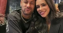 Veja como Neymar curtiu a noite após marcar dois gols na vitória do Santos