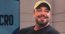 Felipe Titto paga viagem à Disney de meninas que vendiam pulseiras na rua: 'Entender que o trabalho funciona'