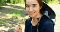 Mulher encontra diamante perfeito de 2,3 quilates enquanto andava em parque dos EUA