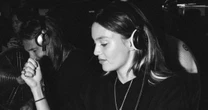 Filha de Bob Sinclar prepara estreia como DJ no Brasil na festa oficial do GP de São Paulo