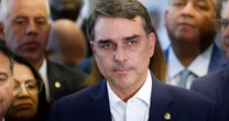 Flavio Bolsonaro não defendeu classificação do PCC e CV como terroristas no Senado no final de 2025