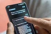 「使い方分からない」が半数　日本の生成AI導入のハードルは？