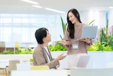 職場のフリーアドレスにモヤモヤ　社員の悩みTOP10は？