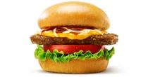 モスの「690円バーガー」が1700万食を突破　バーガー戦国時代に”新王者”誕生か