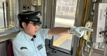 近鉄の運転士サングラスが“ヤフオク流出”　騒動の真相は？