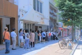 “ディズニー発”のファストパス、飲食店にも続々浸透中　「値上げ」が難しい中、救世主となるか