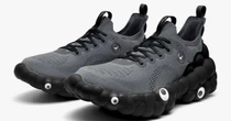 ミズノが黒バージョンのミャクミャクシューズ発売　担当者「大急ぎで企画した」