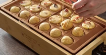 たこ焼きの「失敗あるある」に終止符？　職人級の焼き上がりを目指した新モデルが登場
