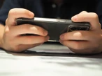 若者に「プロセカ」「ポケポケ」人気　スマホゲーム、プレー習慣に変化