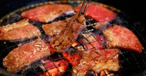 焼肉店はなぜ急に苦しくなった？　ロピアの急成長で見えてきた「新たな競合」
