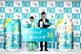 「酒離れ」時代に生き残れ　サントリー「翠ジン」好調も大幅テコ入れのワケ