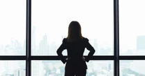 女性が活躍する会社ランキング　2位「ゆうちょ銀行」、1位は？
