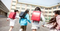 女子小学生の将来の夢、1位は？　低学年と高学年で人気職業が一変