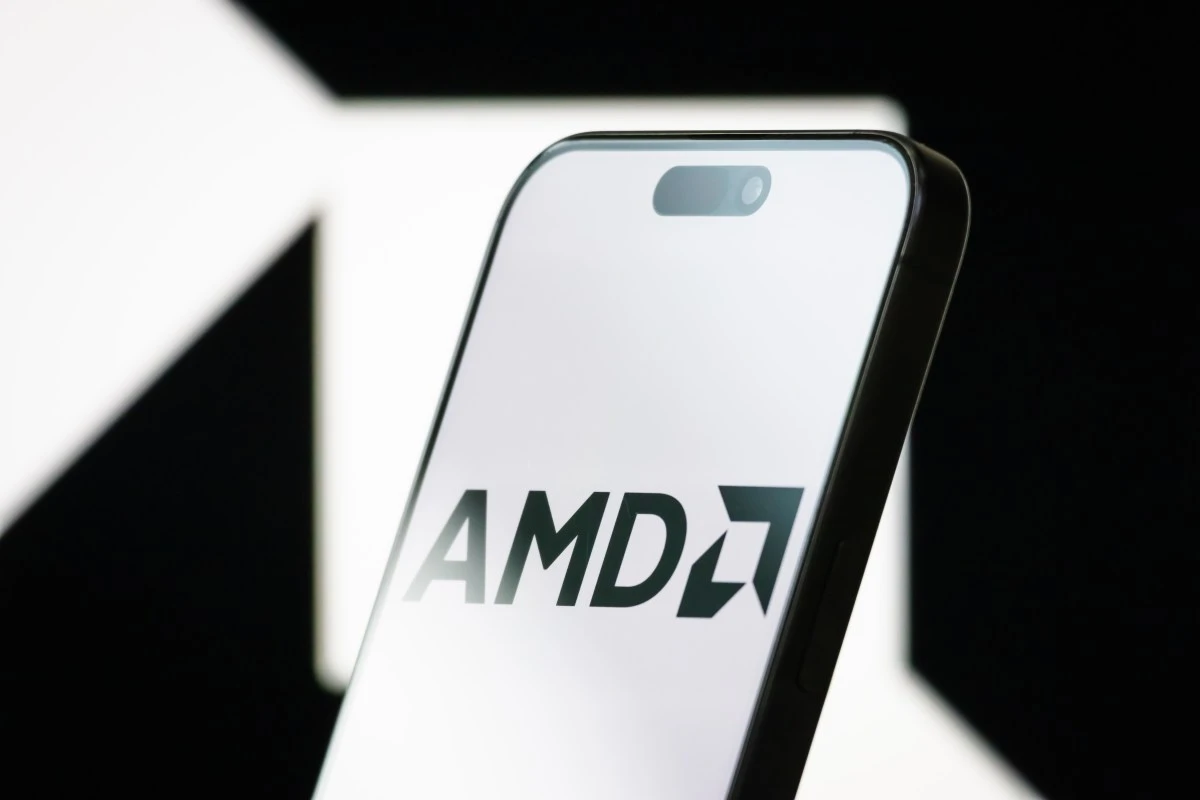 AMD buys silicon photonics startup Enosemi to fuel its AI ambitions